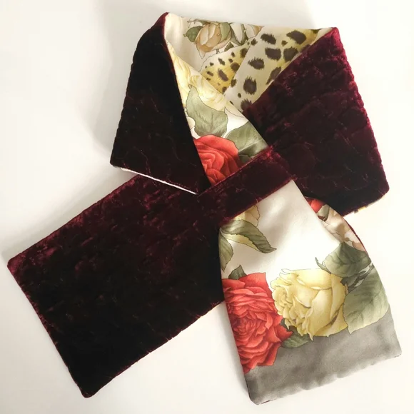 Salvatore Ferragamo burgundy velvet flower leopard pattern silk scarf - Picture 16 of 16